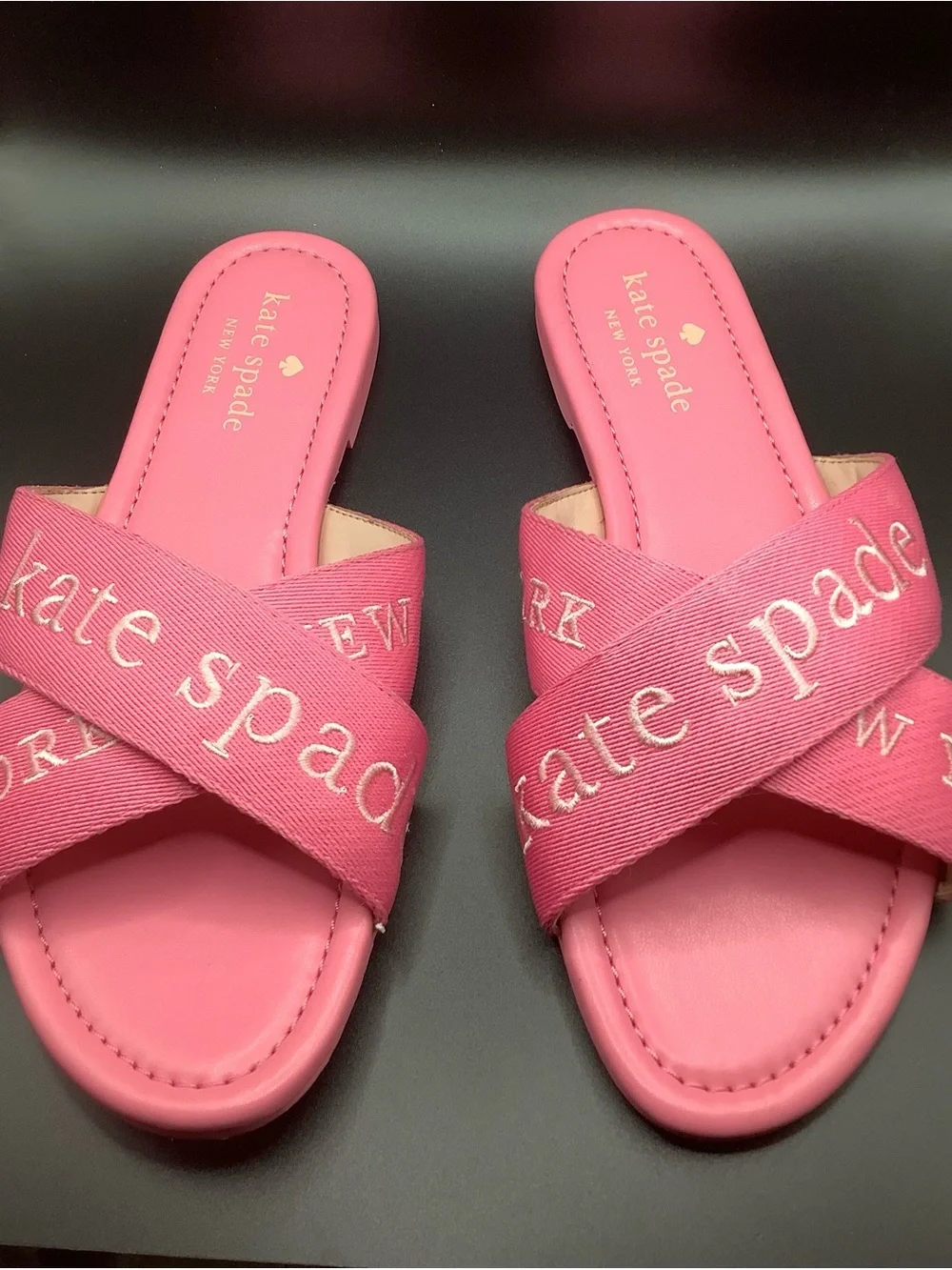 kate spade Hot Pink Logo Slide Sandals Size7.5 With Matching Chain-Shoulder Bag